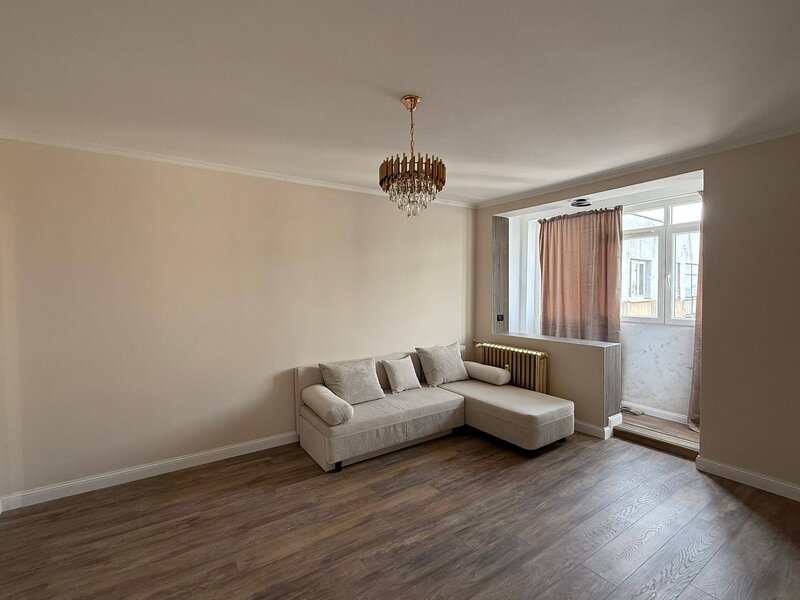 Drumul Taberei, Raul Doamnei, apartament 2 camere etaj 10/10, 1 min. metrou