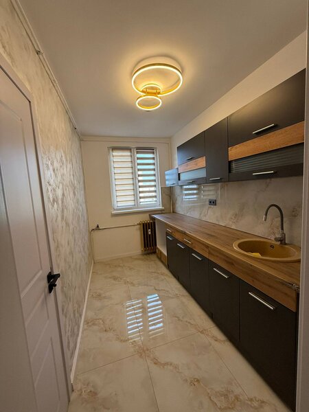 Drumul Taberei, Raul Doamnei, apartament 2 camere etaj 10/10, 1 min. metrou